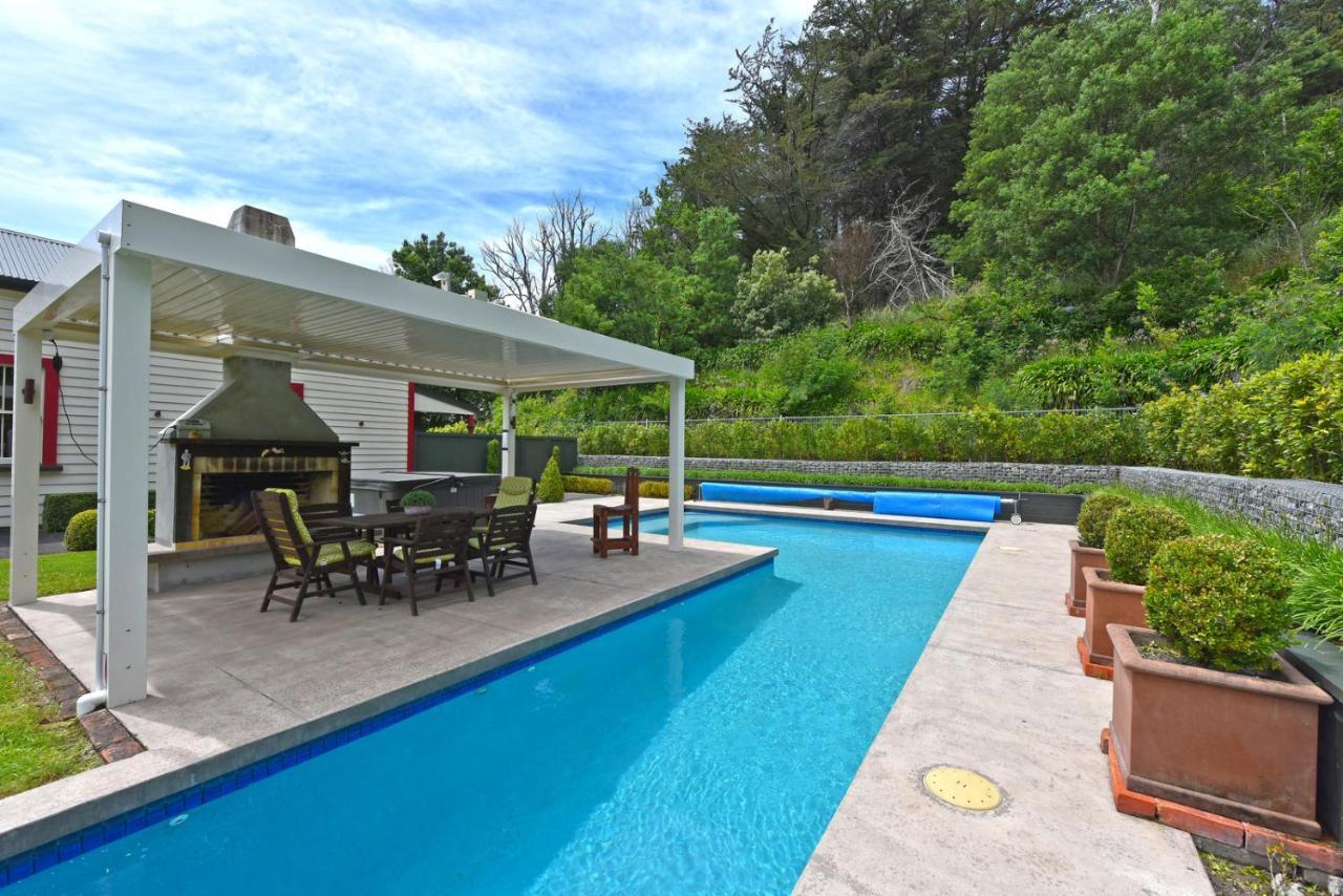 India House & Ica Whare In Whareama, Nr Riversdale Beach Exterior photo